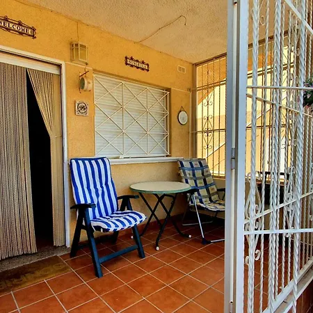 House Sungrila, 3 Rooms, Kitchen And Terrace Torrevieja