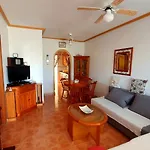 Appartement House Sungrila, 3 Rooms, Kitchen&terrace Torrevieja