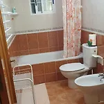 House Sungrila, 3 Rooms, Kitchen And Terrace * تورّيفيِخا