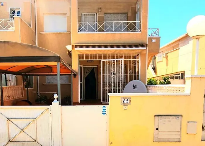 Apartamento House Sungrila, 3 Rooms, Kitchen And Terrace